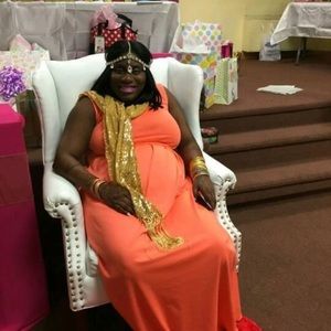 Meet your Posher, Dana